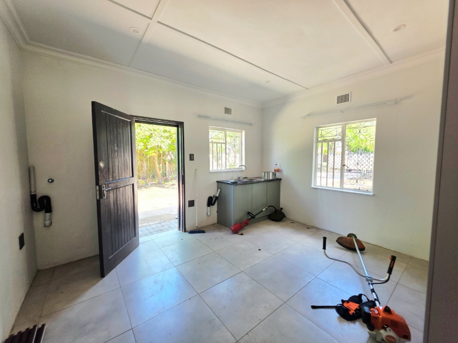 4 Bedroom Property for Sale in Noordhoek Free State